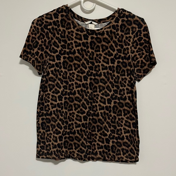 H&M leopard tshirt - Picture 1 of 2